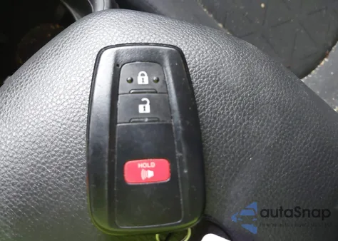 2024 Toyota Rav4 Xle from USA, damaged, VIN 2T3P1RFV1RW424010